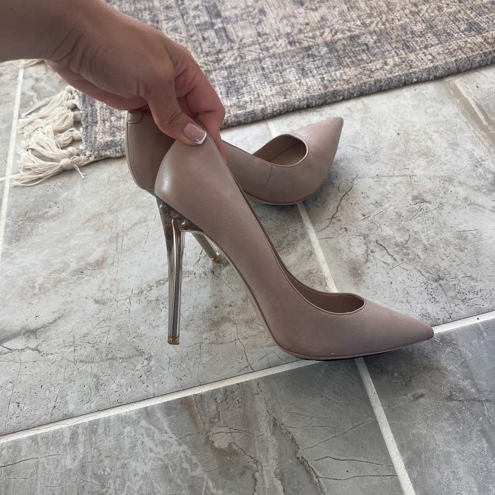 Tan heels